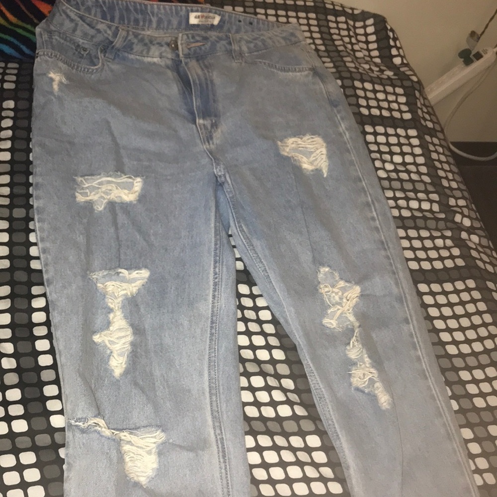 H&M Coachella Collection Ripped Jeans - Picture 4 of 5